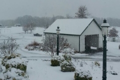 farm-in-snow-2